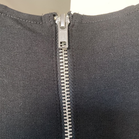 Divided black high low dress - Picture 3 of 8